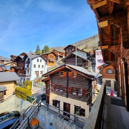 Appartement Le Ver Luisant à Saint-Martin, Val d'Hérens, Valais Esterno foto