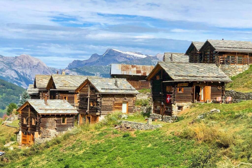 Appartement Le Ver Luisant à Saint-Martin, Val d'Hérens, Valais Esterno foto