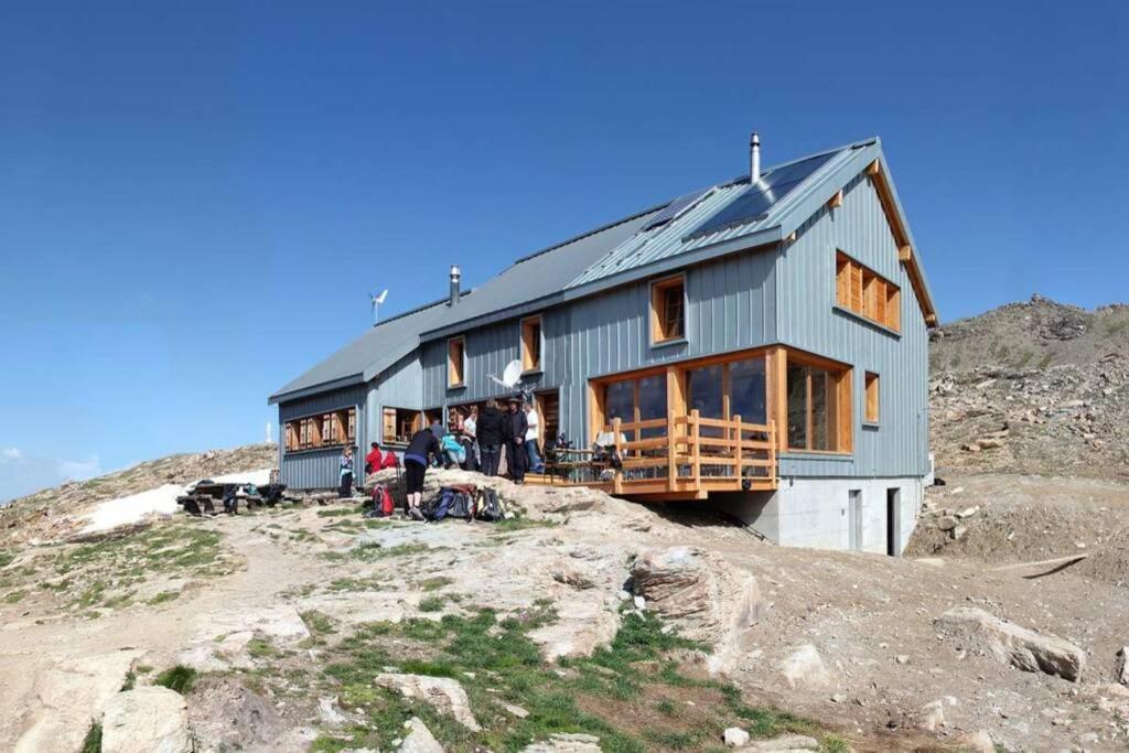Appartement Le Ver Luisant à Saint-Martin, Val d'Hérens, Valais Esterno foto